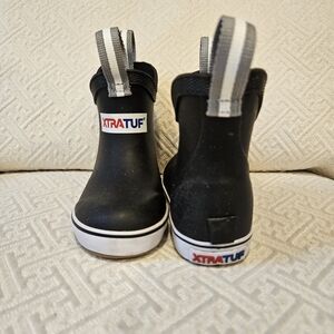 Kids 7 XTRATUF rainboots